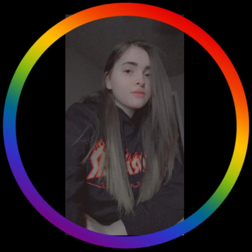 Meet your Posher, Reina